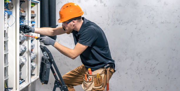 Best Electrical Troubleshooting Services  in Effingham, IL